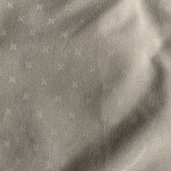 Hurley High Rise Flat Front Shorts 33 Grey Button Zip Pockets Belt Loops 12 in - Picture 3 of 6